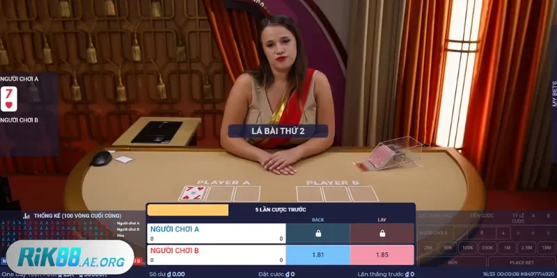 Giao diện hoàn hảo của tựa game bài Poker đình đám